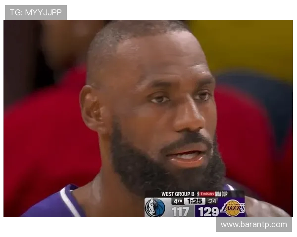 原创东契奇与里夫斯获2万湖人球迷MVP欢呼,詹皇罚球无人喝彩表情尴尬